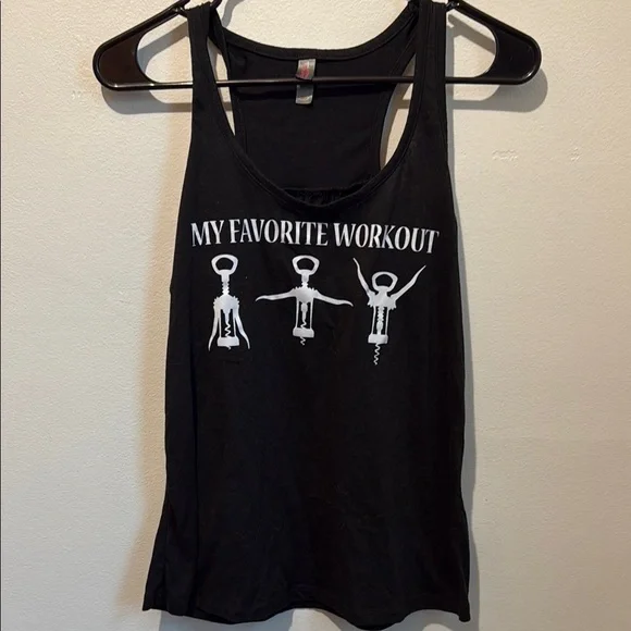 District Made Medium Wine Lover Funny Black Scoop Neck Graphic Tank Top - Picture 2 of 5